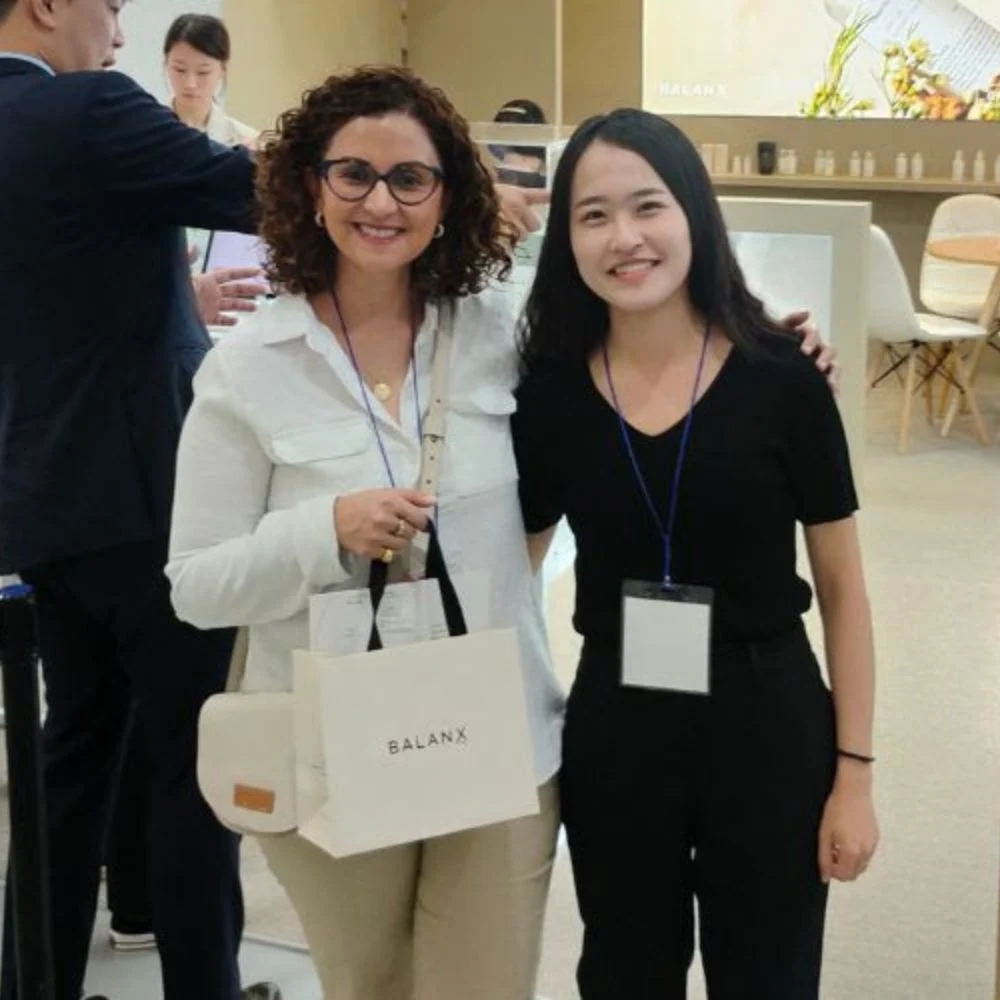 Noelia araya en seul, participo en ferias kbeauty